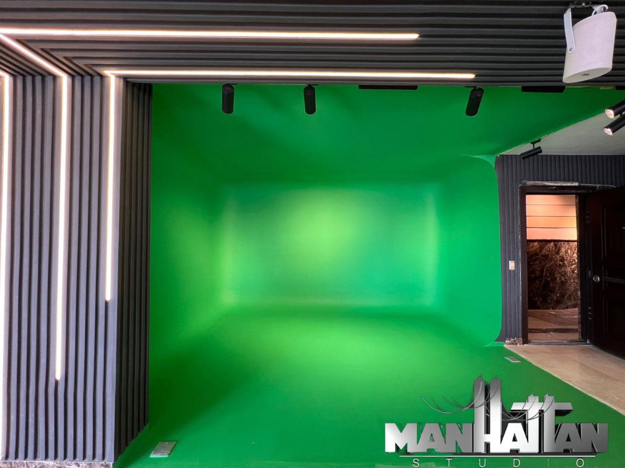 Chroma studio